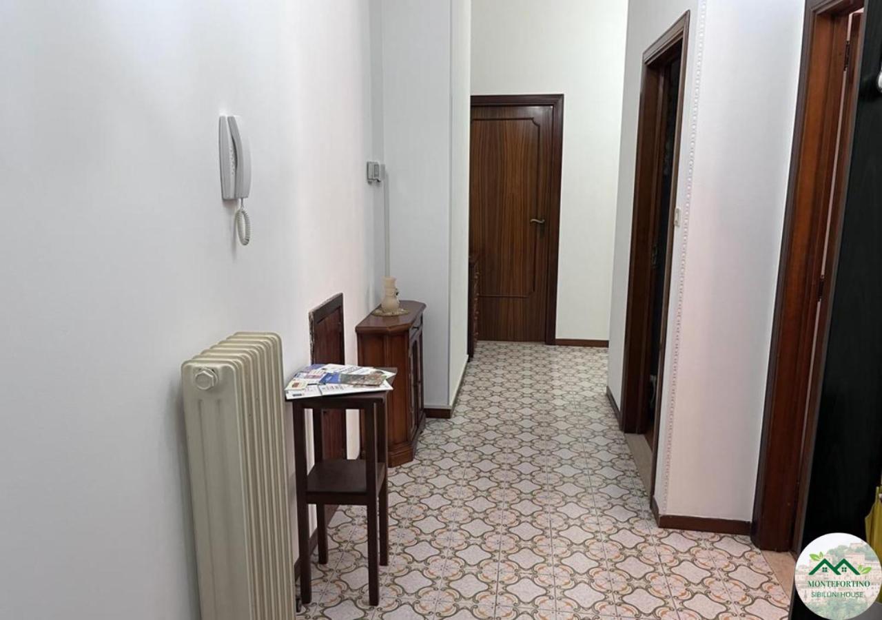 Montefortino Sibillini House Bagian luar foto